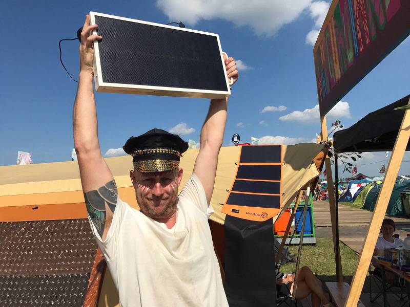 poratble solar generator Mysteryland stroom